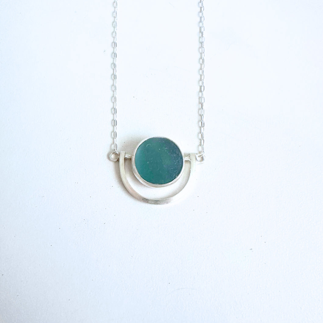 Ocean Blue – Half Moon Bay Necklace